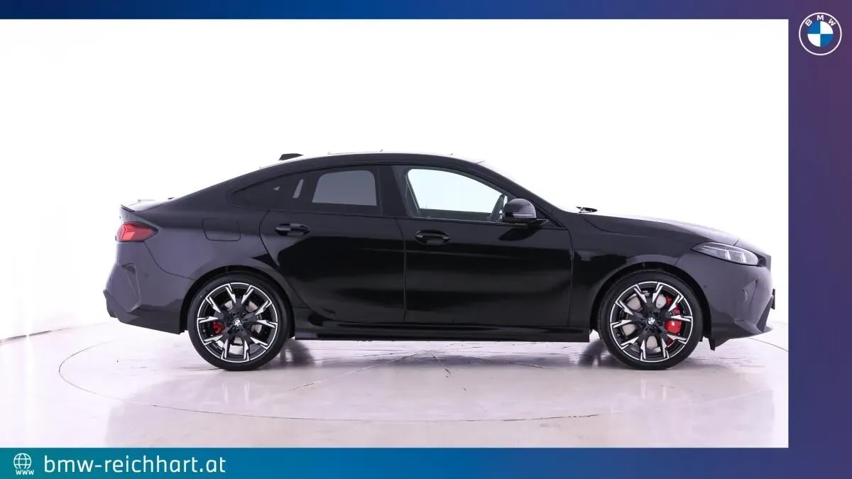 BMW 2 Series 2026 photo 2