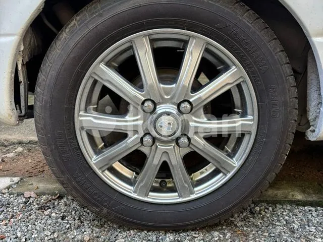 Daihatsu Mira 2000 photo 5