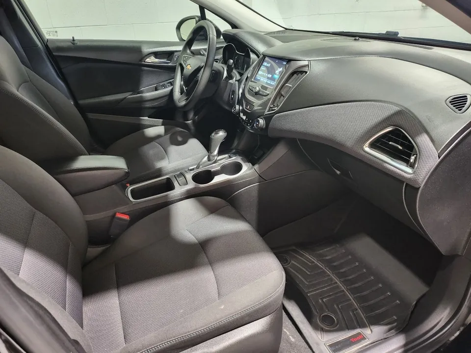 Chevrolet Cruze 2018 photo 5
