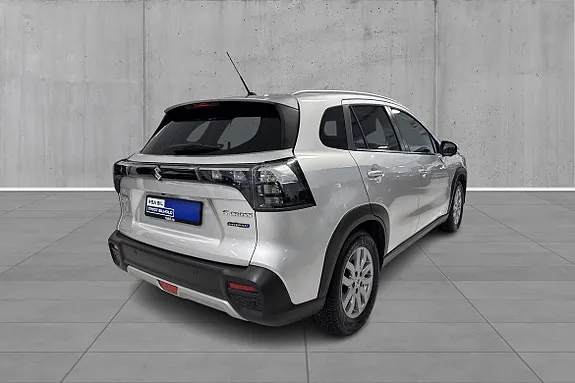 Suzuki S-Cross 2023 photo 5