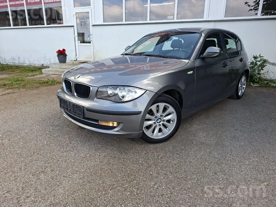 BMW 116 2010 photo 2