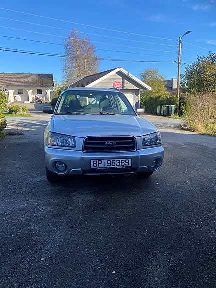 Subaru Forester 2005 photo 2