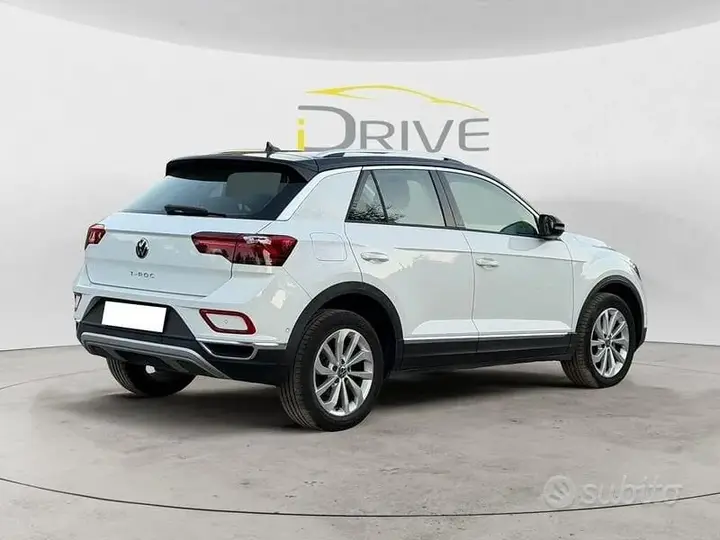 Volkswagen T-Roc 2023 photo 5