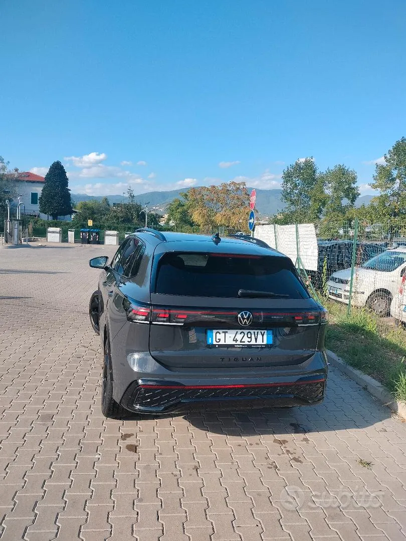 Volkswagen Tiguan 2024 photo 5