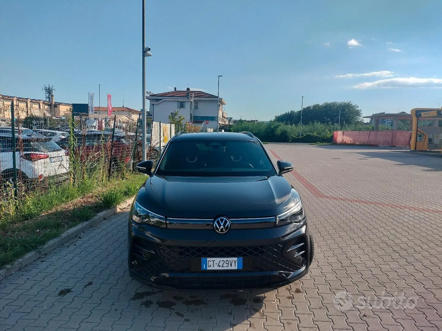 Volkswagen Tiguan 2024 photo 4