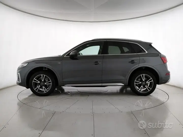 Audi Q5 2024 photo 3