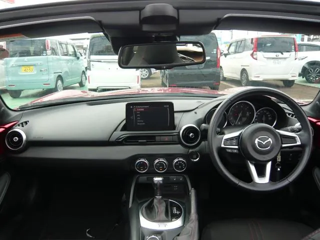 Mazda Roadster 2017 photo 2