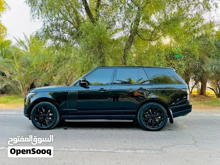 Land Rover Range Rover Vogue 2016 photo 5