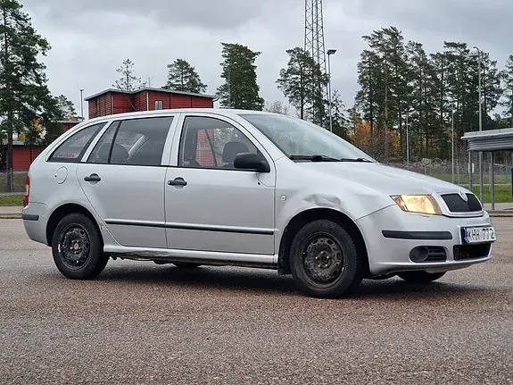 Skoda Fabia 2007 photo 5