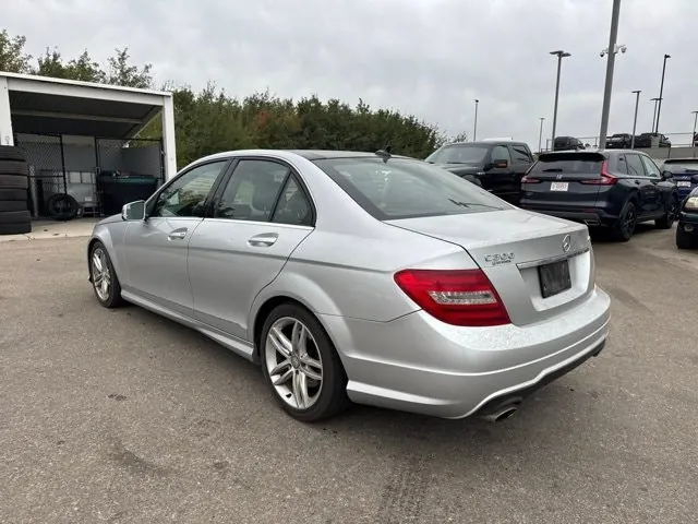 Mercedes-Benz C-Class 2014 photo 4