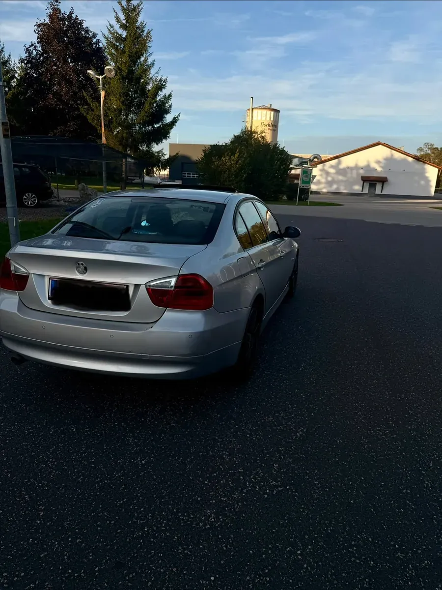 BMW 3 Series 2006 photo 3