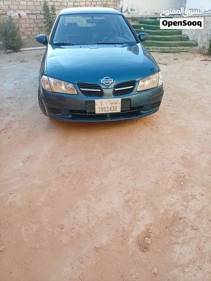 Nissan Almera 2002 photo 5