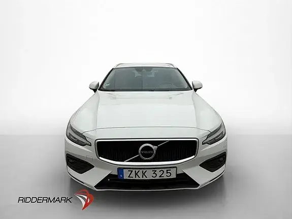 Volvo V60 2019 photo 2