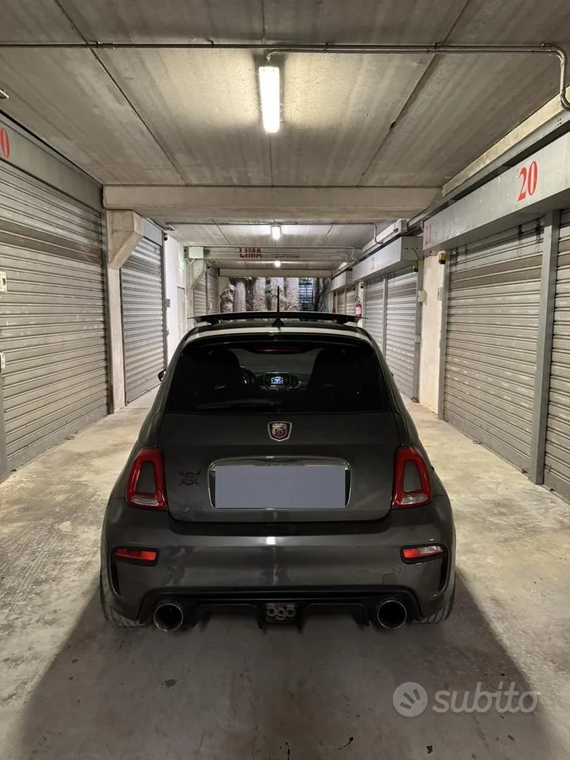 Fiat 500 Abarth 2017 photo 2