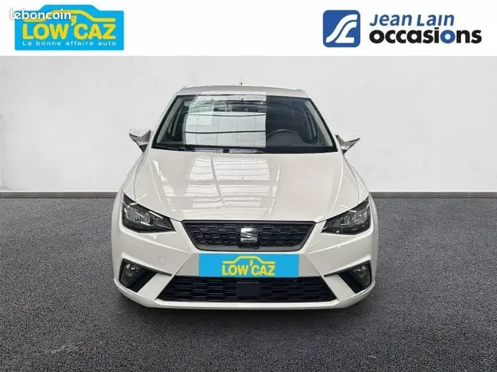 Seat Ibiza 2023 photo 2