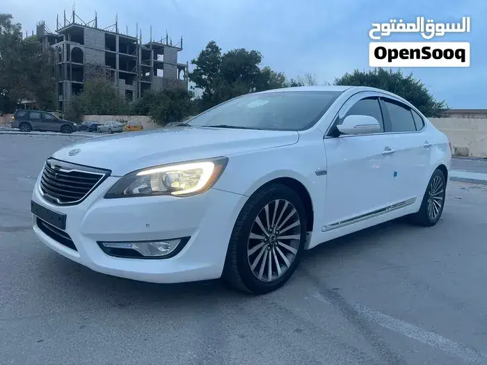 Kia Cadenza 2011 photo 2