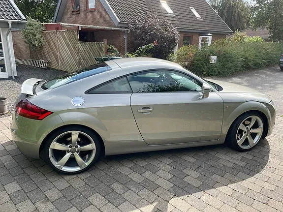 Audi Tt 2007 photo 4