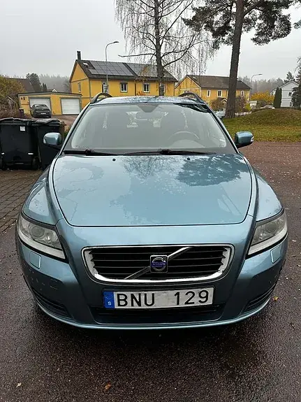 Volvo V50