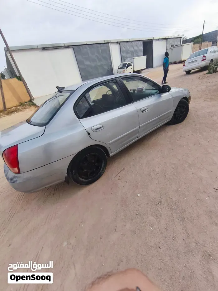 Hyundai Avante 2002 photo 4