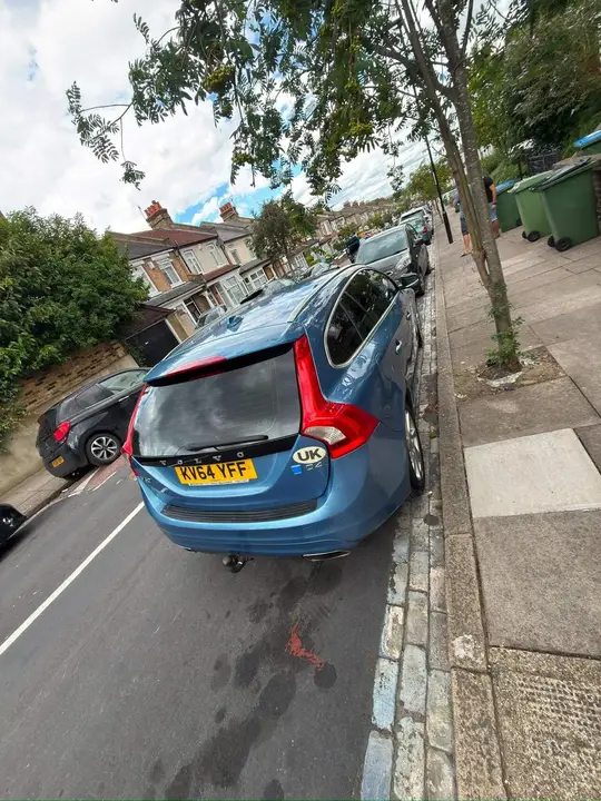 Volvo V60 2014 photo 5