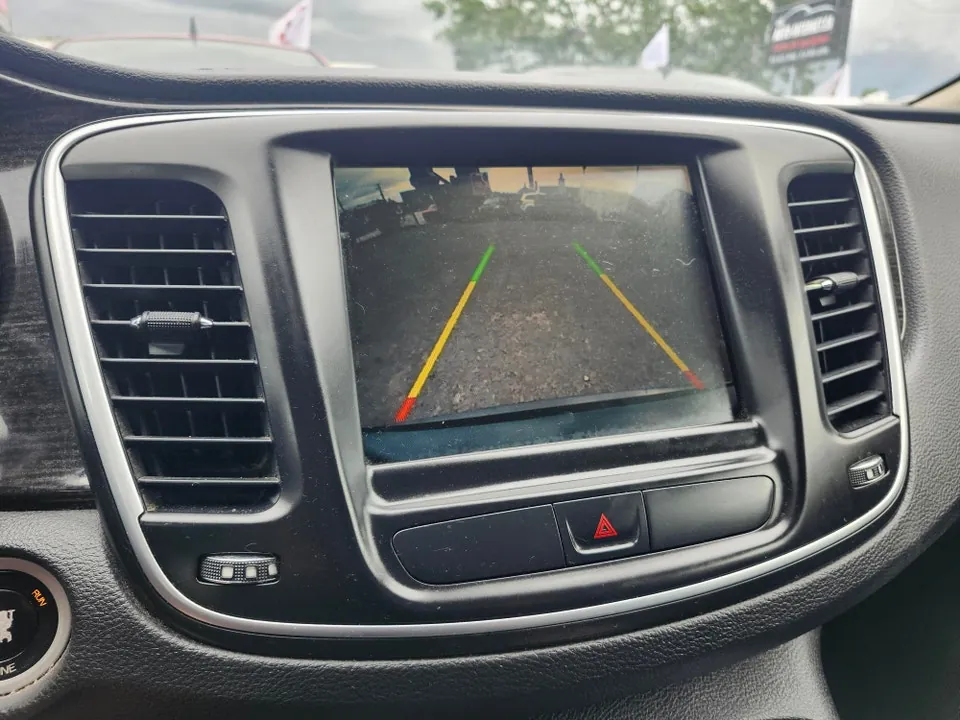 Chrysler 200 2015 photo 5