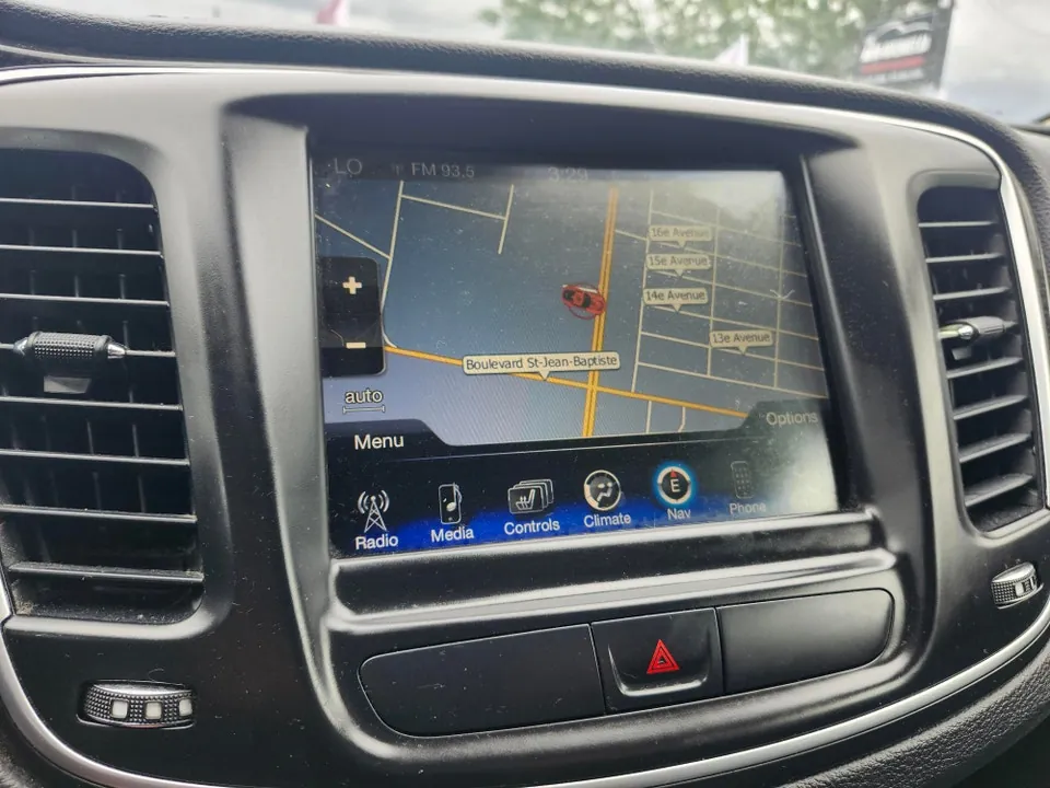 Chrysler 200 2015 photo 4