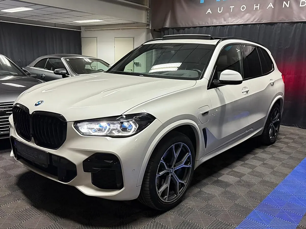 BMW X5 2022 photo 2