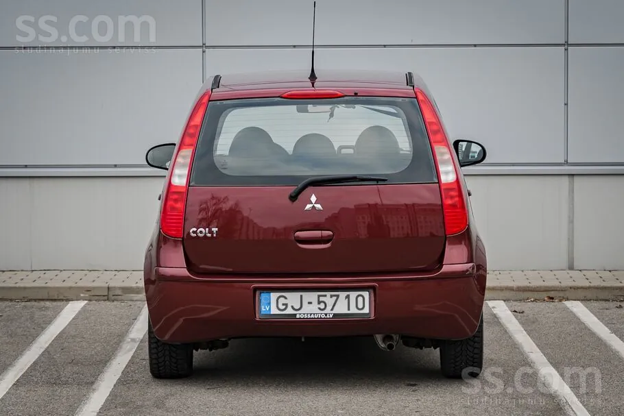 Mitsubishi Colt 2007 photo 5
