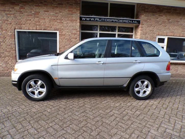 BMW X5 2000 photo 2