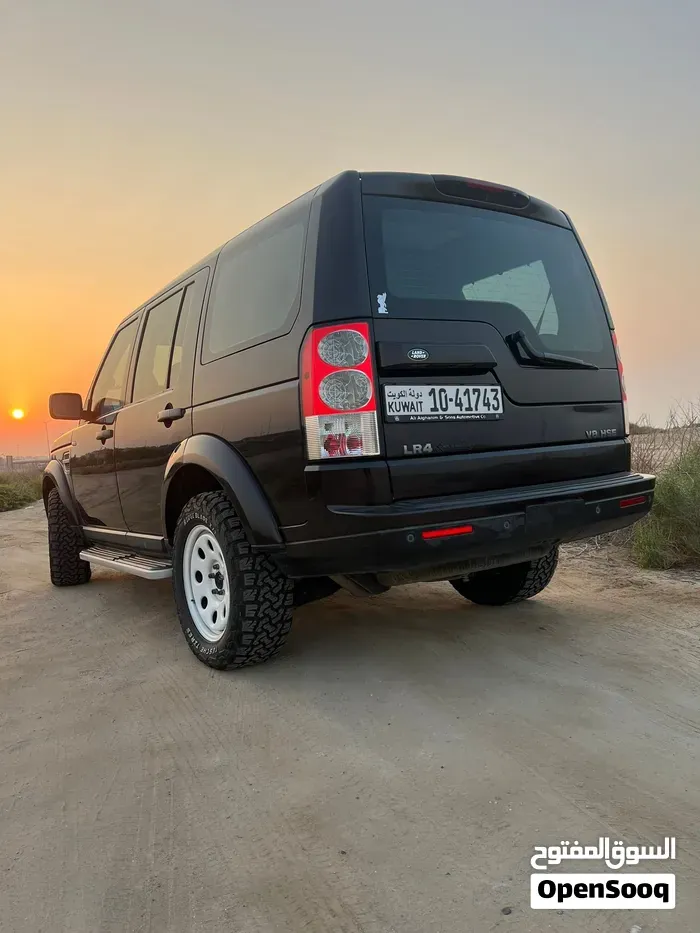 Land Rover Discovery 2011 photo 2