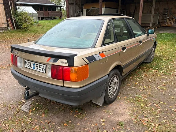 Audi 80 1987 photo 3