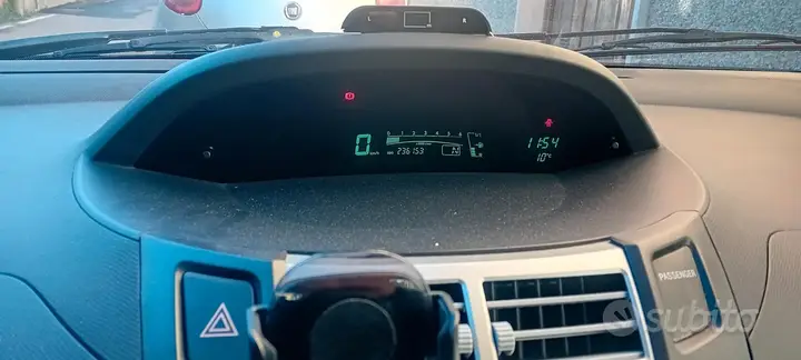 Toyota Yaris 2006 photo 5