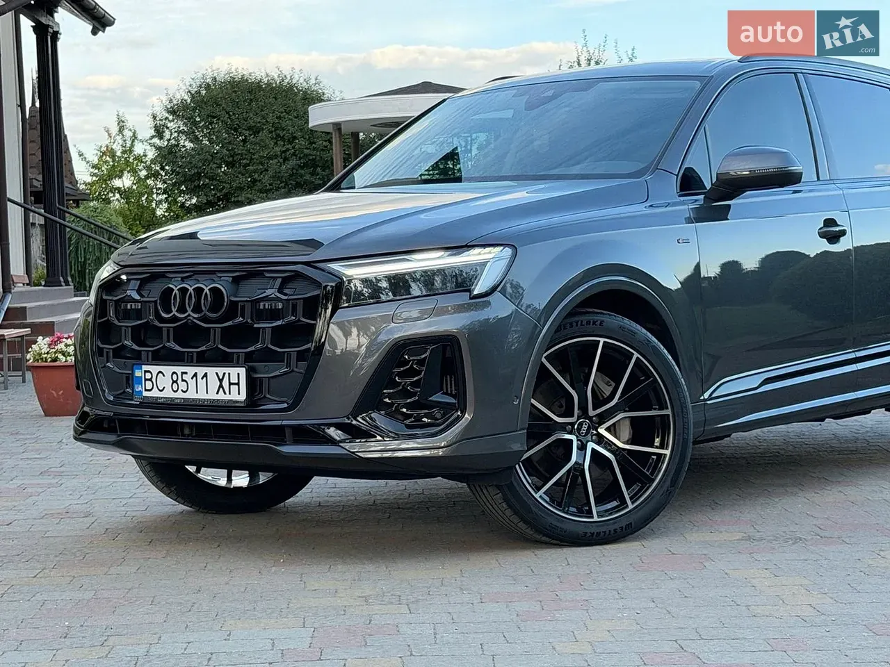 Audi Q7 2022 photo 3
