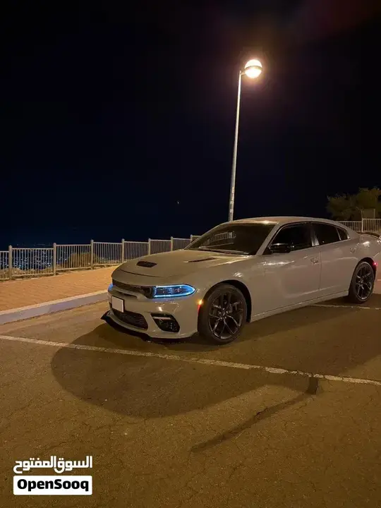 Dodge Charger 2022 photo 2