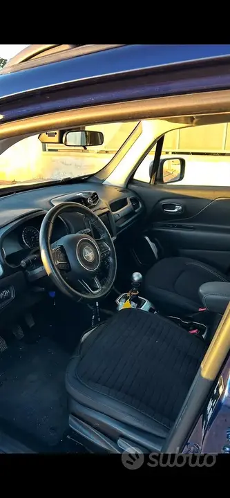 Jeep Renegade 2019 photo 2