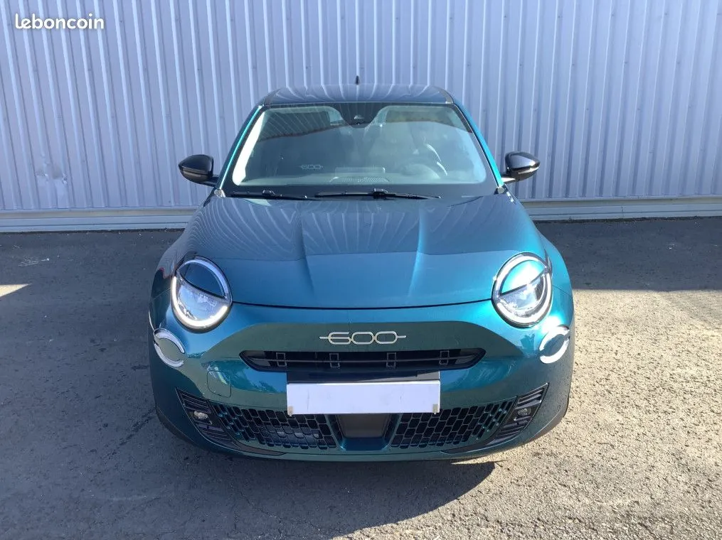 Fiat 600 2025 photo 2