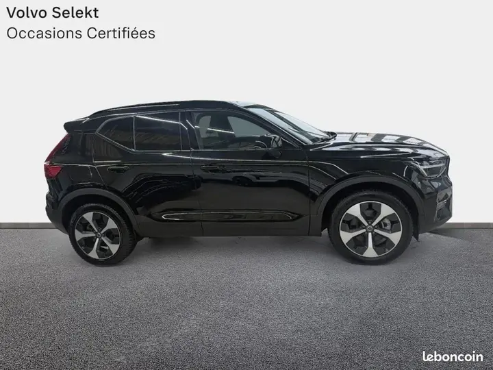 Volvo Xc40 2025 photo 4