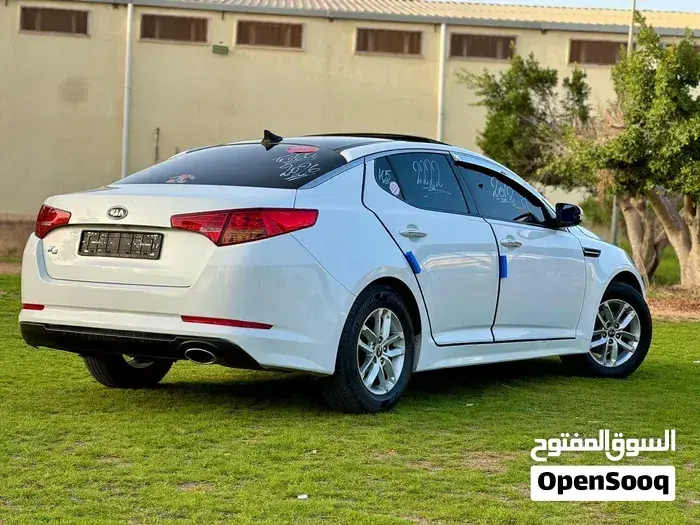 Kia K5 2012 photo 3