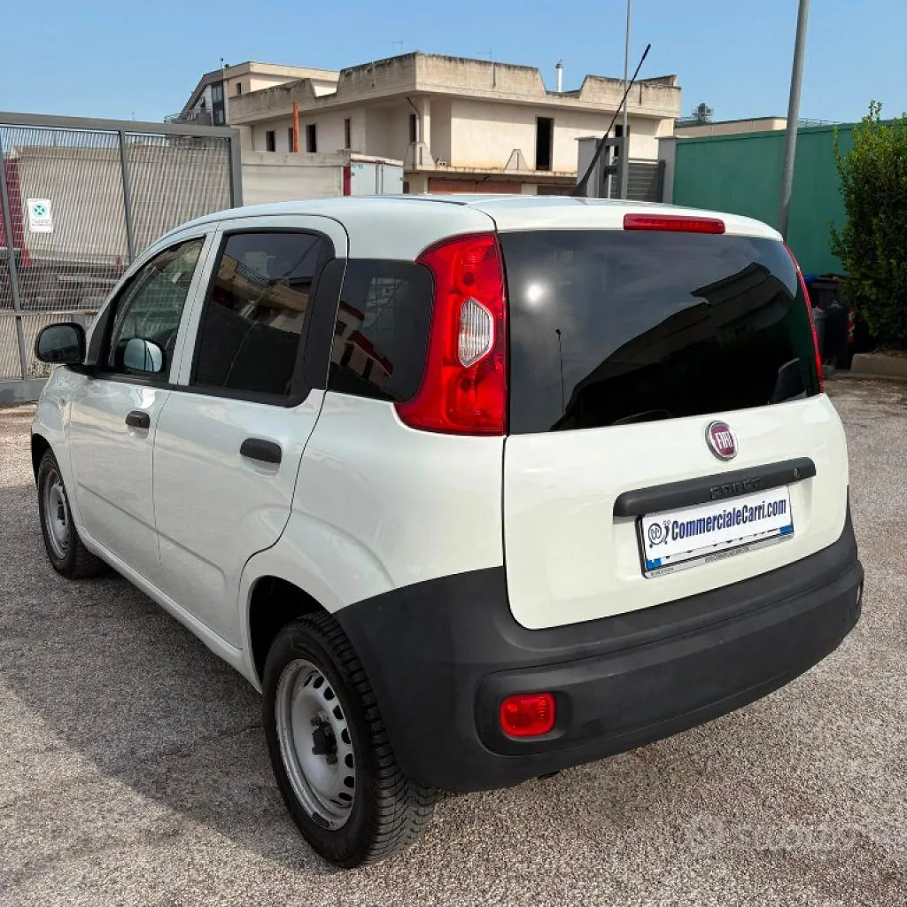 Fiat Panda 2018 photo 5