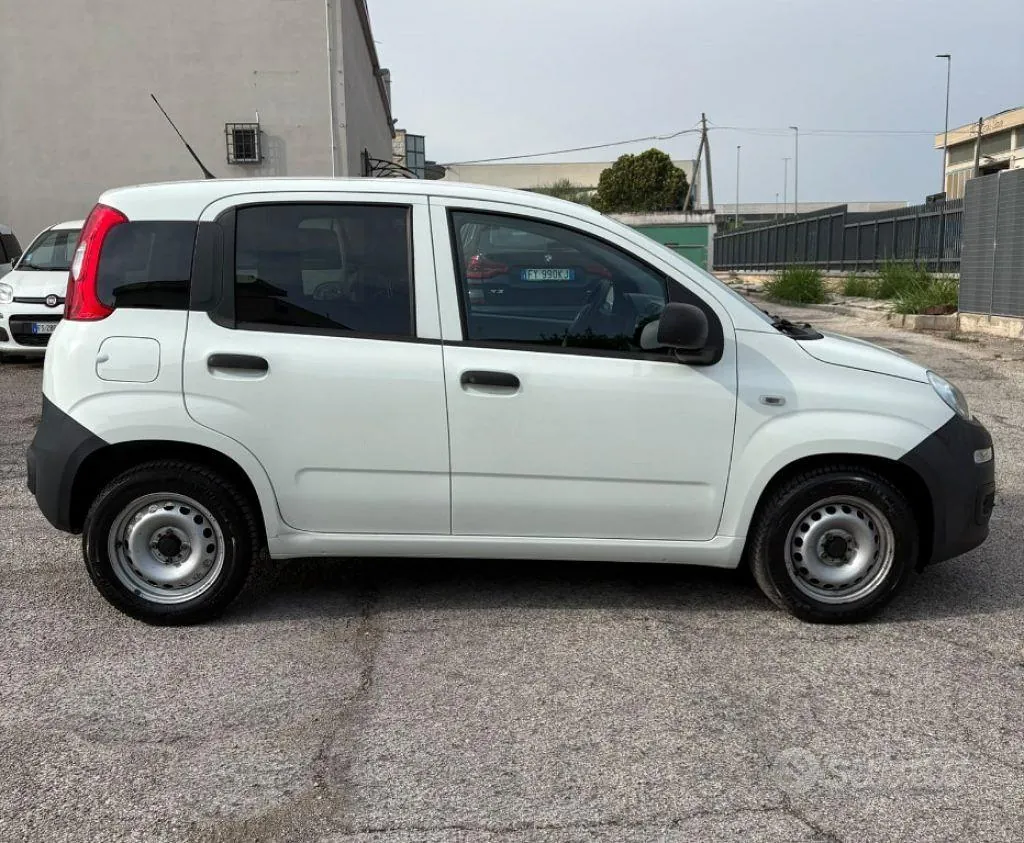 Fiat Panda 2018 photo 2