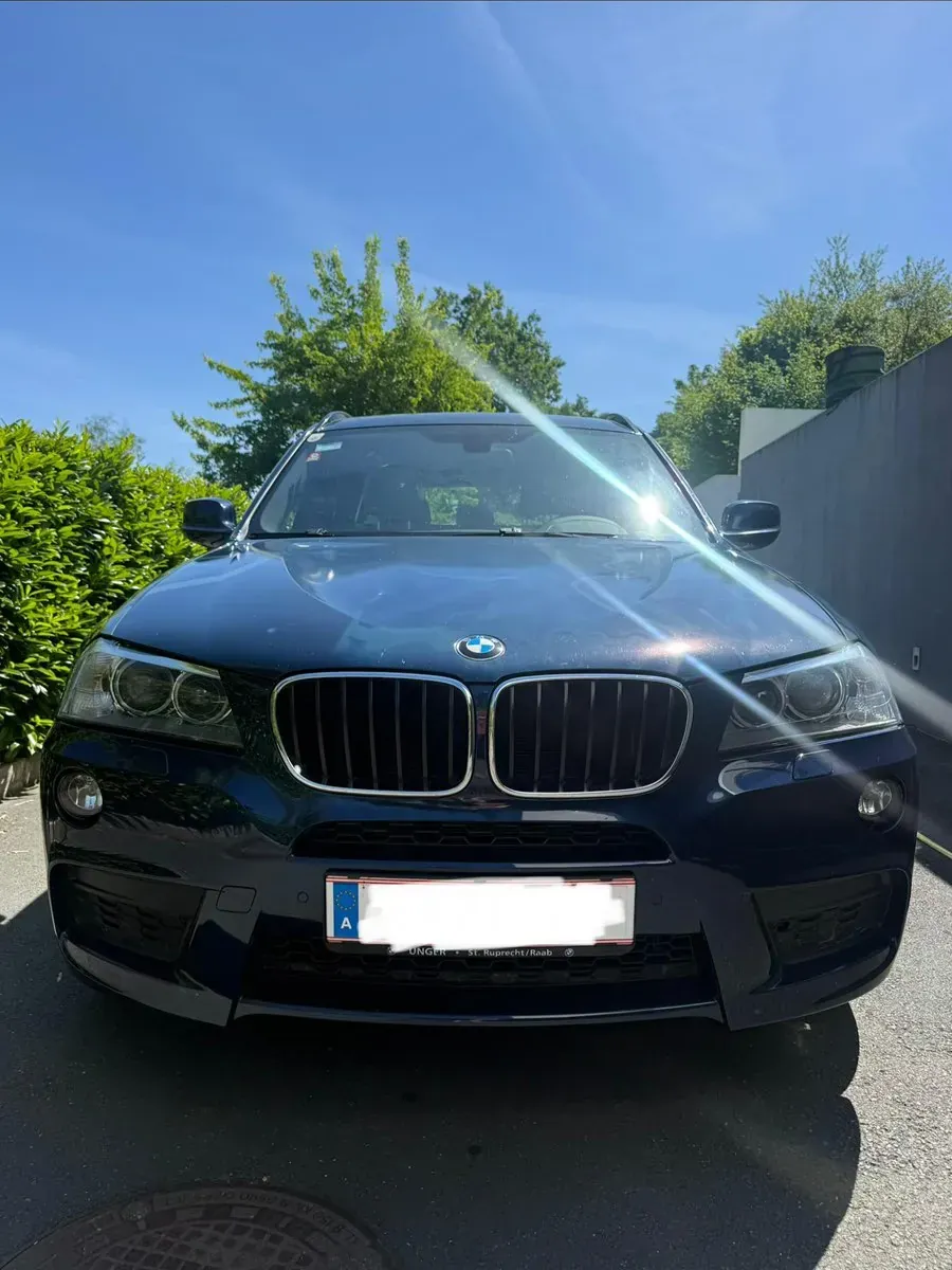 BMW X3 2012 photo 2