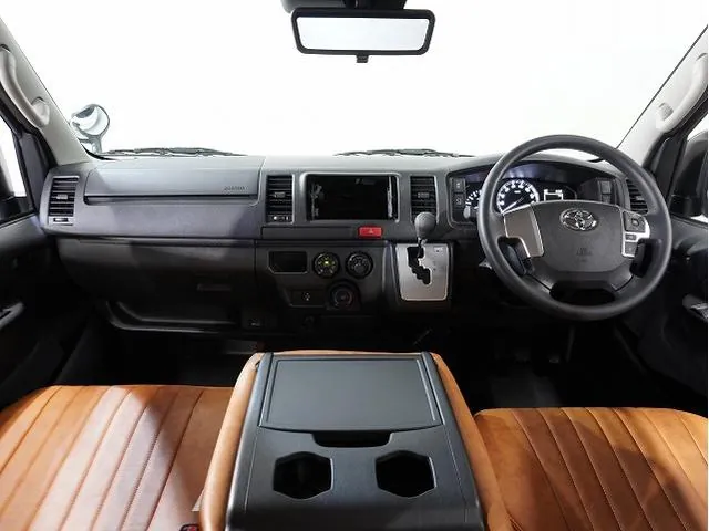 Toyota Hiace 2026 photo 5