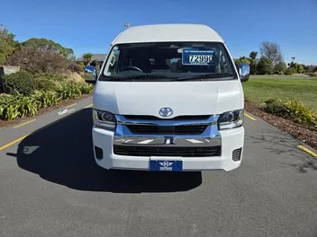 Toyota Hiace 2026 photo 3