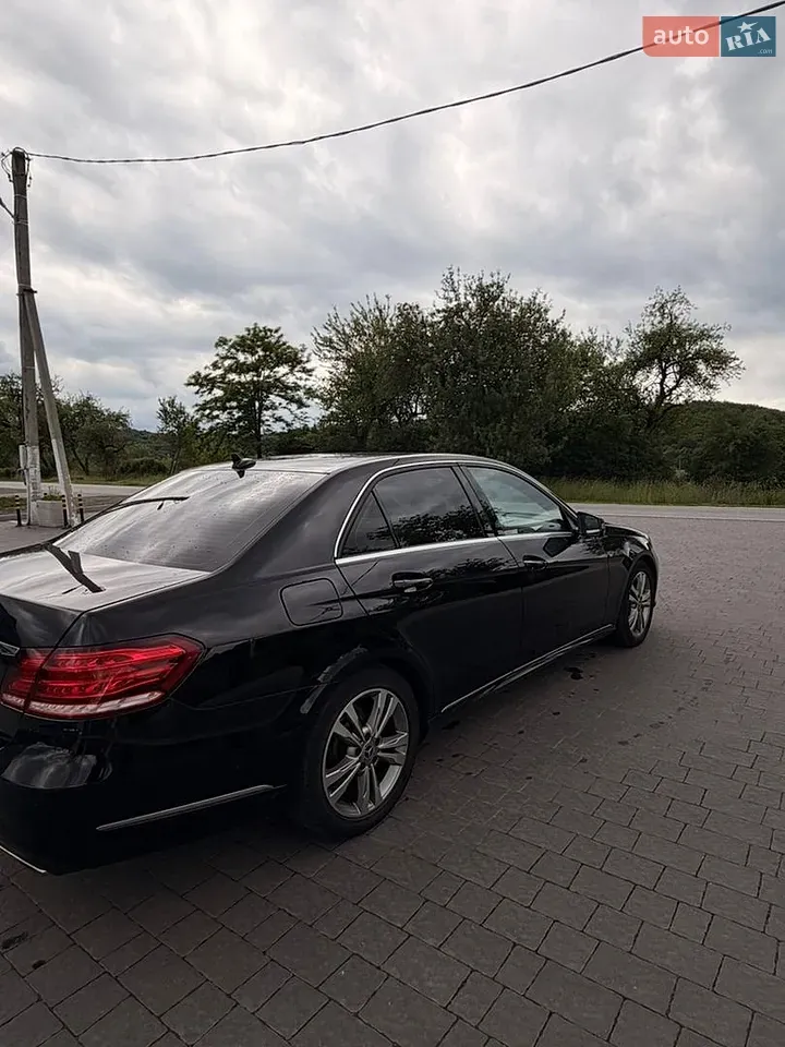 Mercedes-Benz E-Class 2013 photo 5