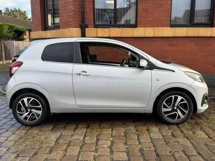 Peugeot 108 2014 photo 3