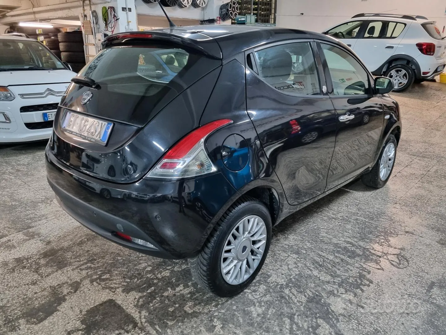 Lancia Ypsilon 2014 photo 3