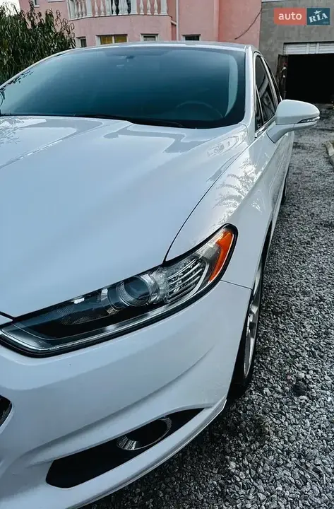 Ford Fusion 2014 photo 5