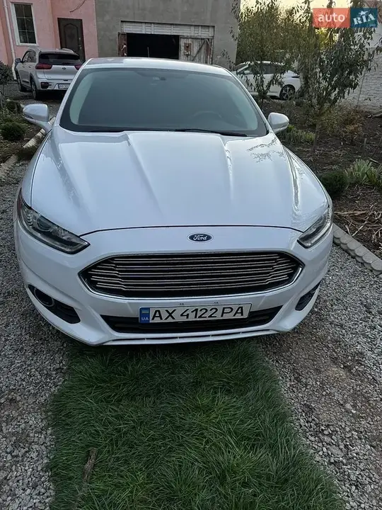 Ford Fusion 2014 photo 3