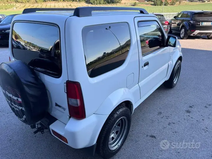 Suzuki Jimny 2013 photo 5