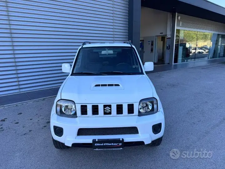 Suzuki Jimny 2013 photo 2